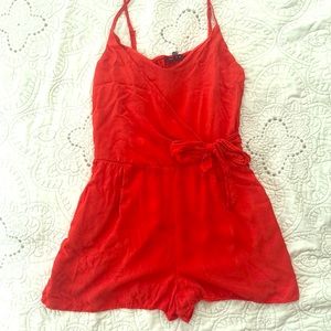 Bright Red Romper🌹